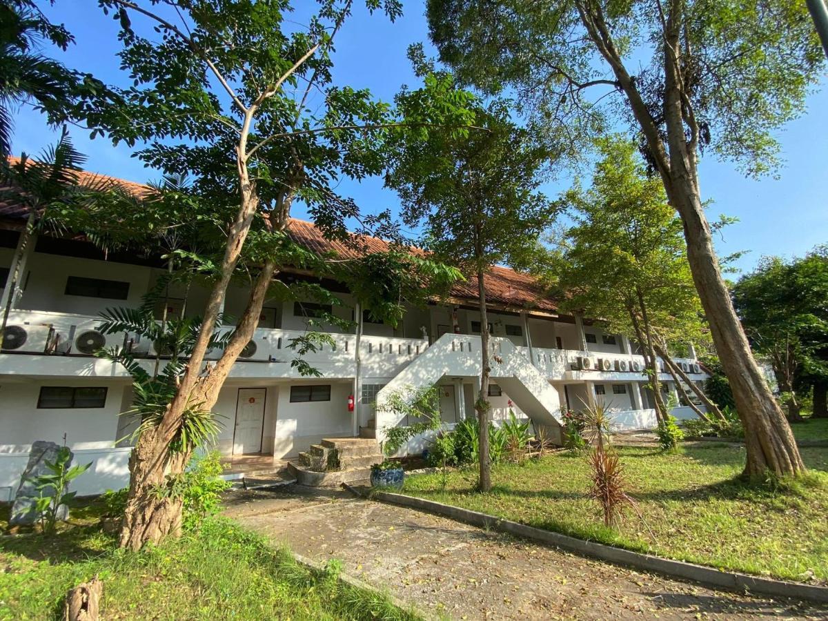 Duenshine Resort Kanchanaburi Exterior foto