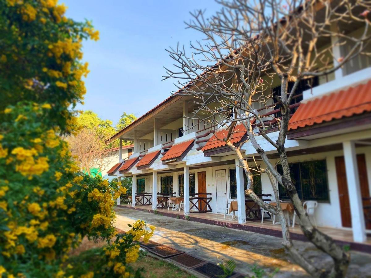 Duenshine Resort Kanchanaburi Exterior foto